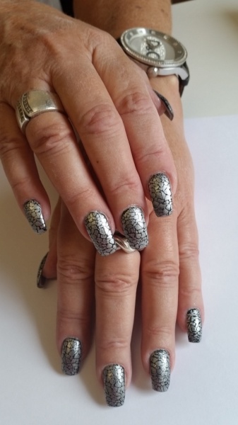 Stamping nail art black-silver.jpg